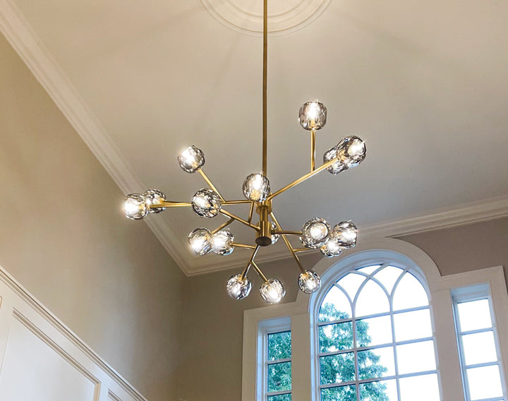 Medium Chandeliers